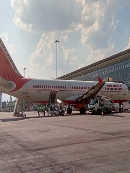 Hyderabad Airport Transfer package from Solapur