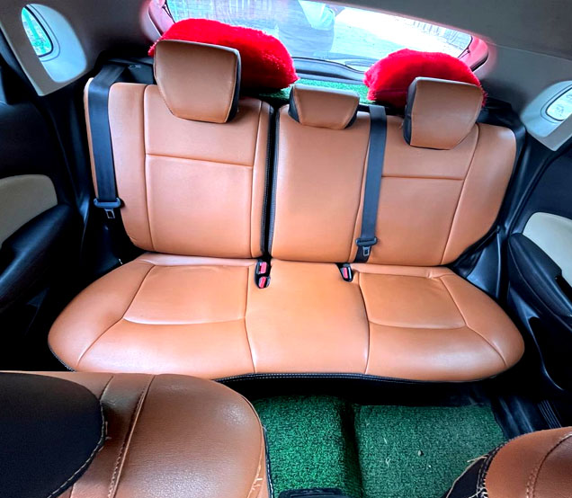 Kuldaivat Tours and Travels vehicle photo 5